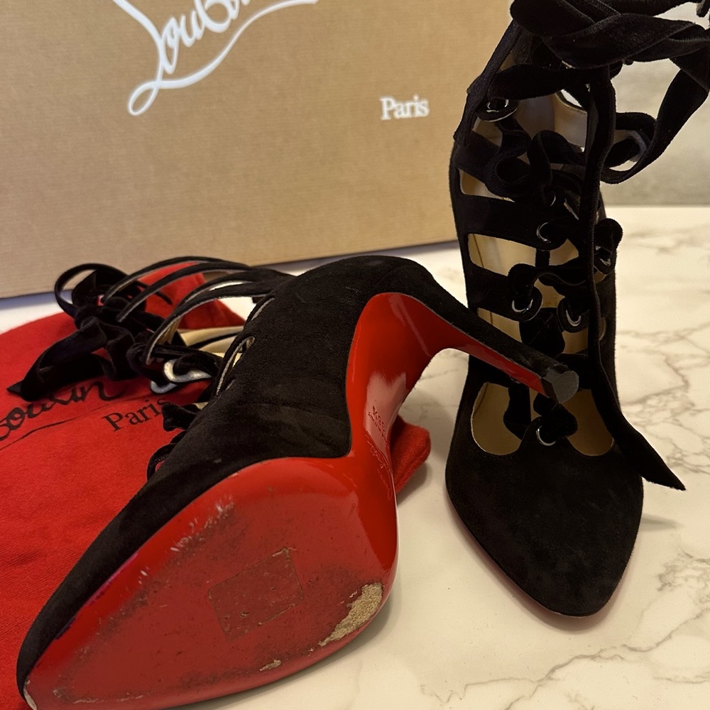 Velour Christian Louboutin pumps size 36.5